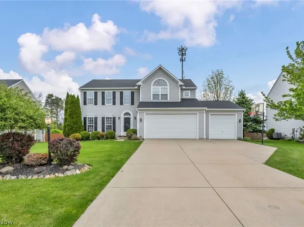 4405 Lexington Ridge Dr, Medina, OH 44256