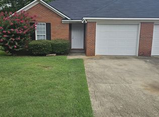 127 Westcott Ln, Albany, GA 31721