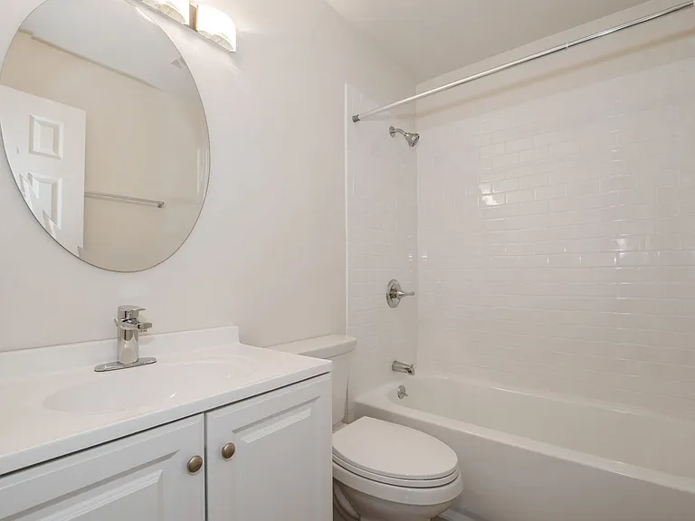 Hopewell Gardens Apartments — Photo 19