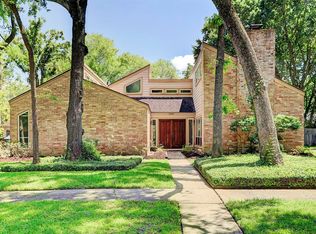 16502 Craighurst Dr, Houston, TX 77059