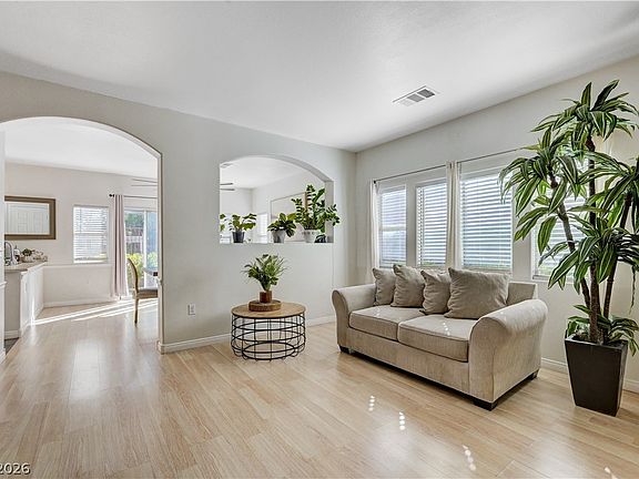 5th image of 9303 Gilcrease Ave Unit 1006