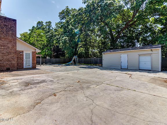 4th image of 217 Kuyrkendall Pl