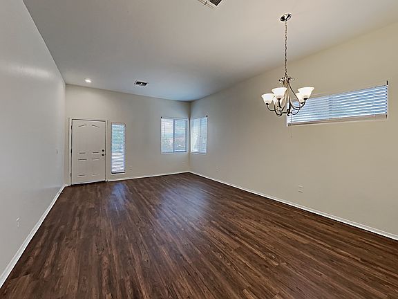 3rd image of 2471 N Avenida Tabica