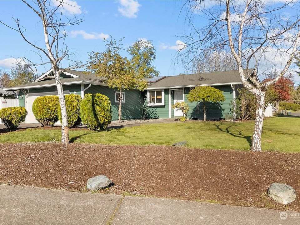 1st image of 1142 Deerbrush Drive SE