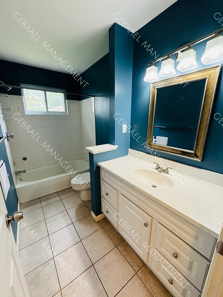 24332 Cunningham - Warren — Photo 3
