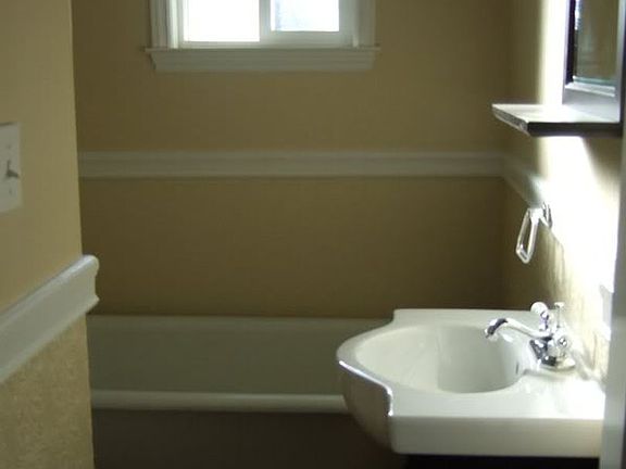 4th image of 1465-67 11th Ave #1465