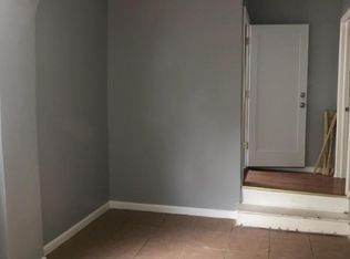 293 W Runyon St, Newark, NJ 07108