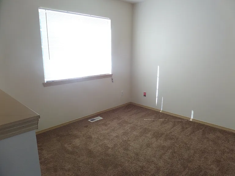 1117 183rd Street Ct E — Photo 8