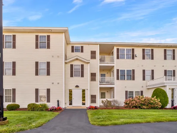 12 Vista Ridge Drive #40, Londonderry, NH 03053
