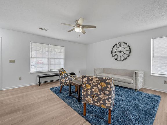 4th image of 537 Glen Arvin Ave