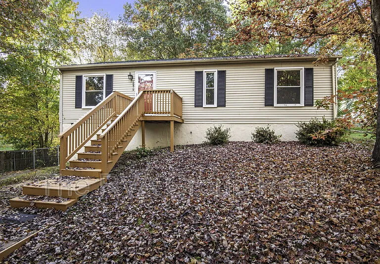 10919 Speeks Ct — Photo 3