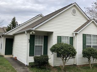 23 Lantern Ln, Greer, SC 29651