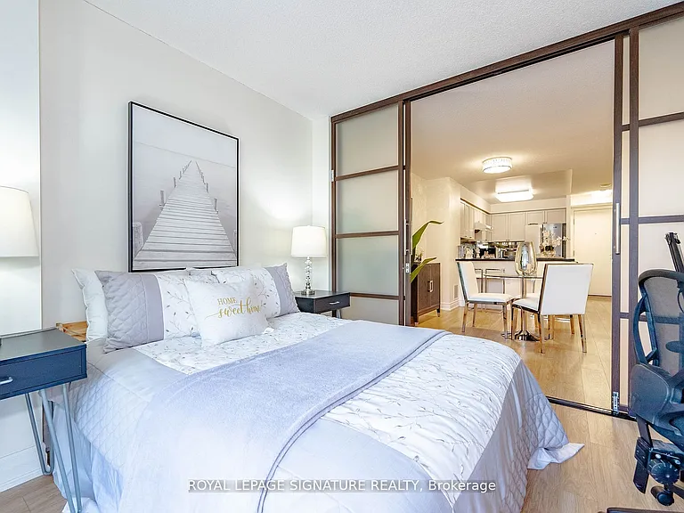 21 Hillcrest Ave #209 — Photo 8