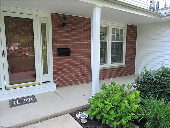 4th image of 6082 Sherwood Dr