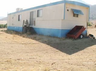 10401 Gold Run Rd, Weldon, CA 93283