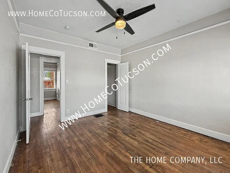544 E Speedway Blvd — Photo 17