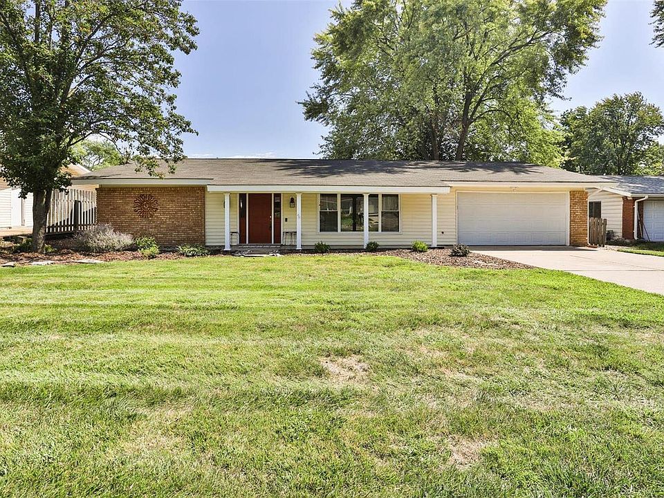 1st image of 1524 Cerulean Dr