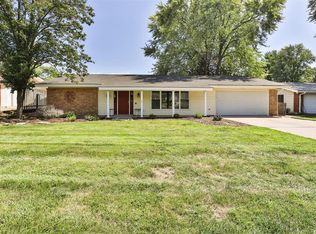 1524 Cerulean Dr, Saint Louis, MO