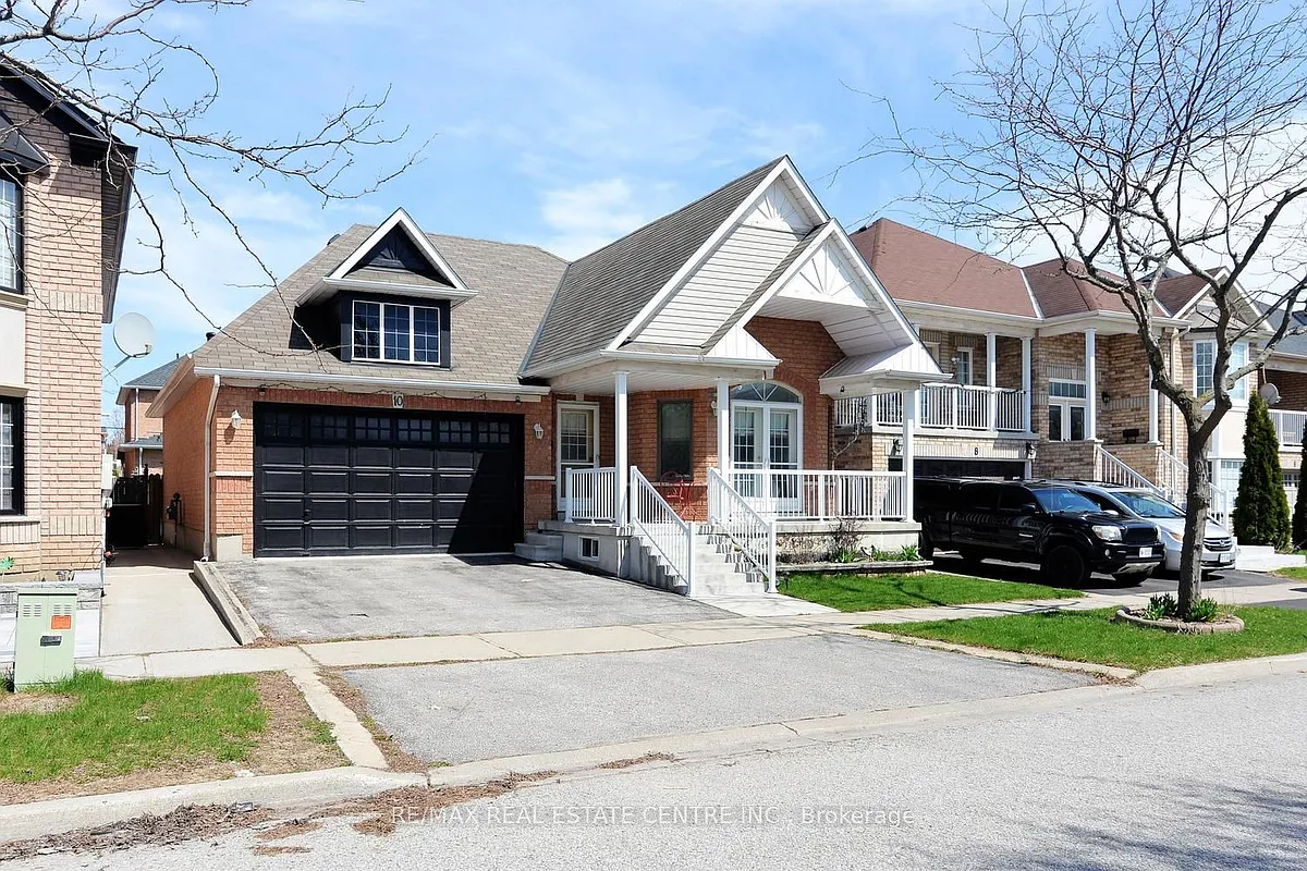 Building Photo - 10 Sheldon Dr