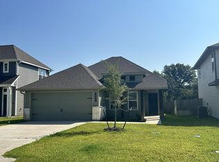 10607 Natural Pond Rd, College Station, TX 77845