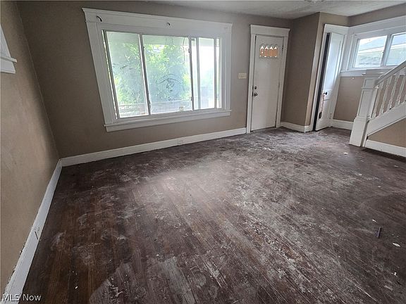 2nd image of 3343 E 134th St