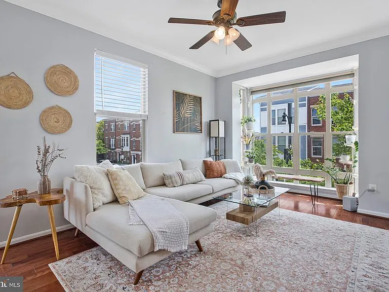 122 Lloyd St #211 — Photo 32