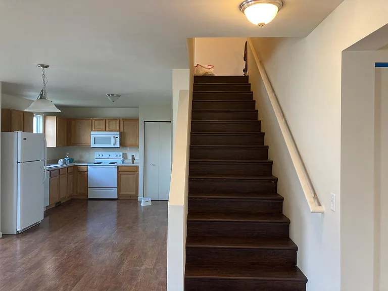 8413 Walnut Hl — Photo 8