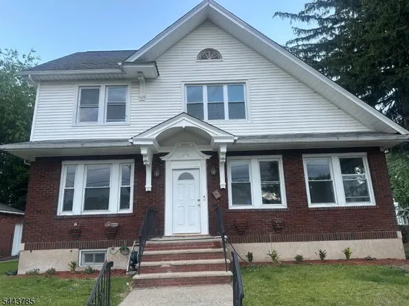 81 Union Ave, Paterson City, NJ 07502