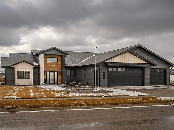 3rd image of 3707 Cogburn Rd