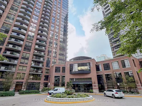 23 Sheppard Ave E #402, Toronto, ON M2N 0C8