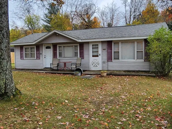 10910 Johnston Blvd, Saint Helen, MI 48656