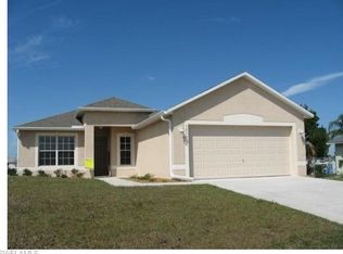 1218 NE 5th Ave, Cape Coral, FL 33909