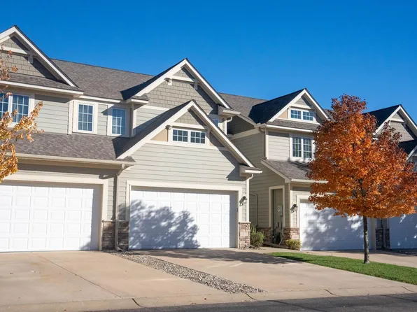 1077 Provence Ln, Waconia, MN 55387