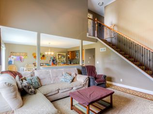 1192 Rose Dr, Sycamore, IL 60178