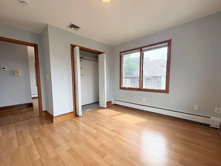 476 Highland Ave #2 — Photo 15