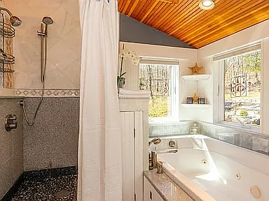 Master bathroom upstairs