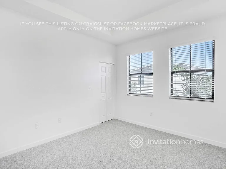 2839 SW 16th Ter — Photo 10