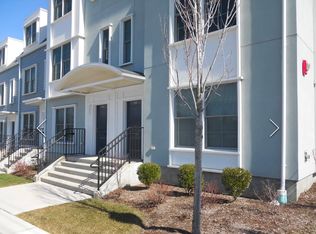 42 Merrell Ave #42, Stamford, CT 06902