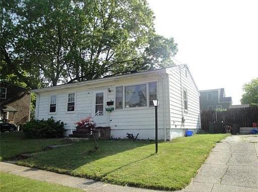 1st image of 36 Maywood St