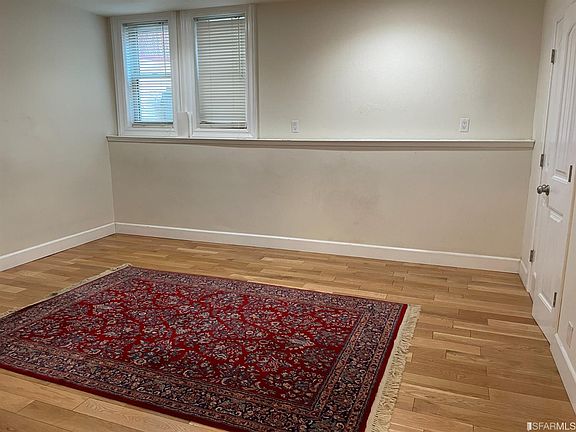 5th image of 2838 Franklin St