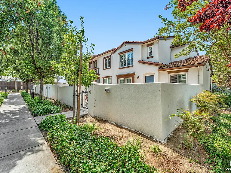 4288 Lautrec Dr — Photo 3