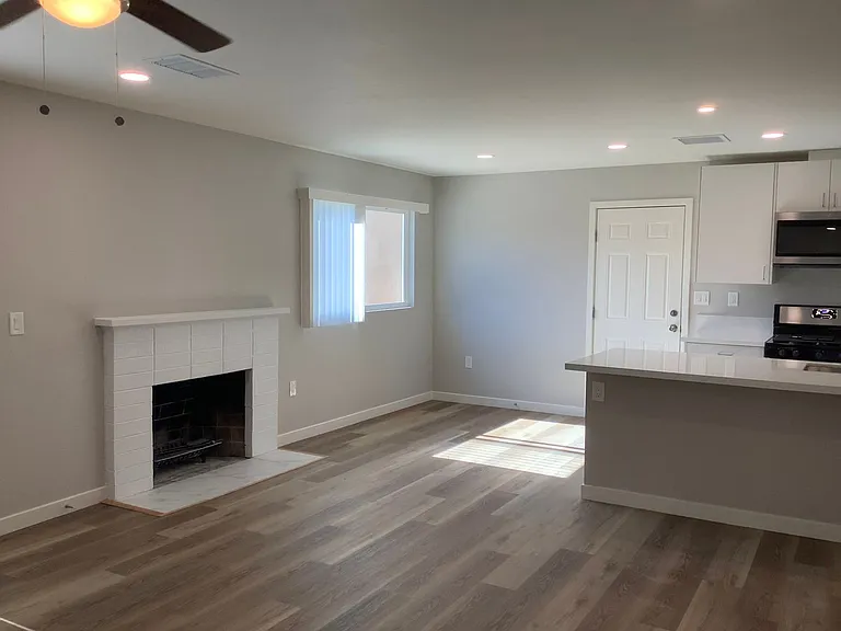7455 Baltic St — Photo 3