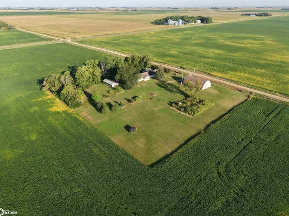 2161 370th St, Buffalo Center, IA 50424