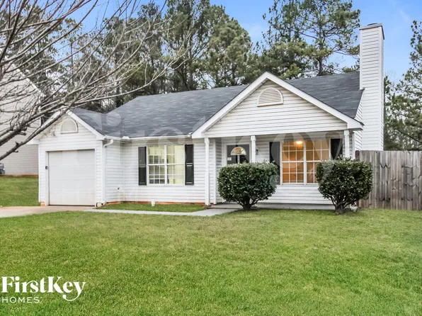 3342 Crestview Ct, Ellenwood, GA 30294