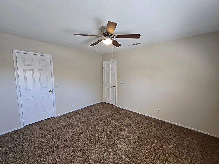 2804 Crystal Lantern Dr — Photo 13