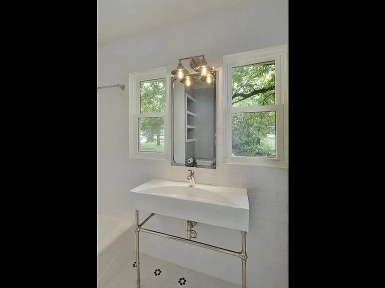 2914 Hampton Rd — Photo 23