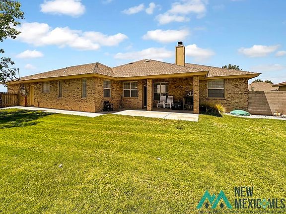 2nd image of 1217 Desert Sage Rd