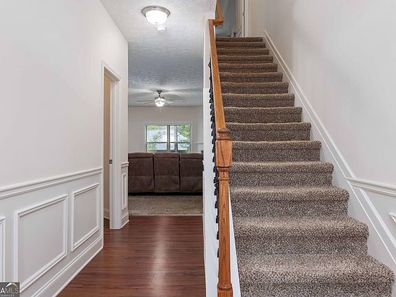 5th image of 6057 Townes Way