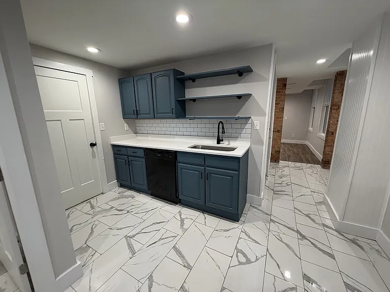 2153 Loth St #2 — Photo 5