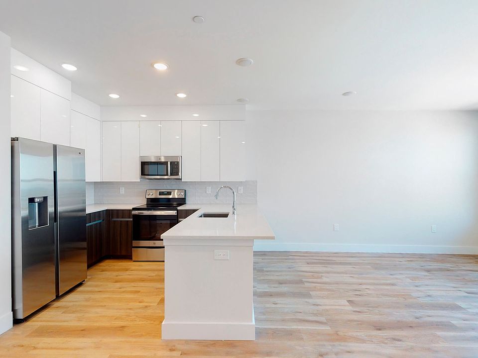 1st image of 333 Bergen Blvd APT 509